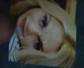 Éjaculation sur le visage beauté blonde xHamster