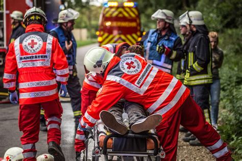 Bung Verkehrsunfall In Perl Drk Ortsverein Saarburg E V