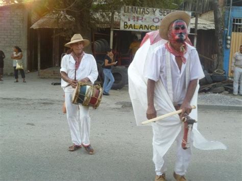 La Danza De El Cort S Foto Cl Vert Rea Personajes Foto Danza