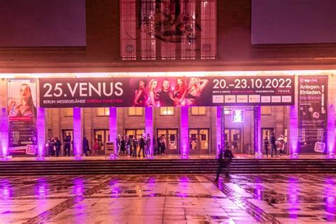 Venus Berlin 2022 Targi Erotyczne NakeDoll