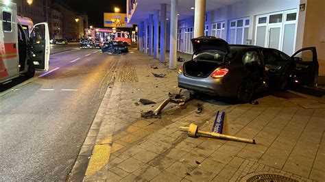 Sechs Verletzte Bei Illegalem Autorennen In Kassel Hessenschau De