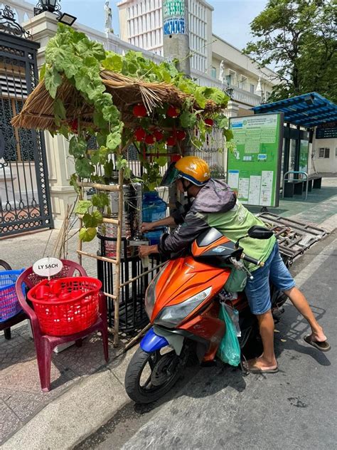 Mây đen phủ bầu trời... - TRE Magazine