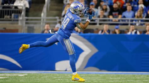 Jared Goff Lions Visit The Buccaneers In Week Creamsicle Jerseys