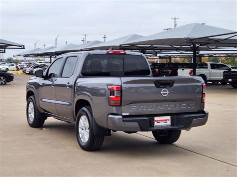 New Nissan Frontier Crew Cab Sv Truck In Granbury N