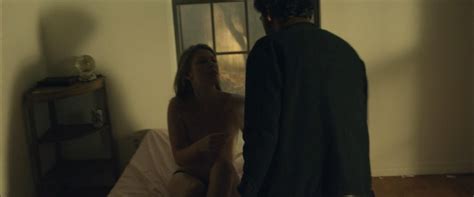 Naked Emily Pearse In Cliff