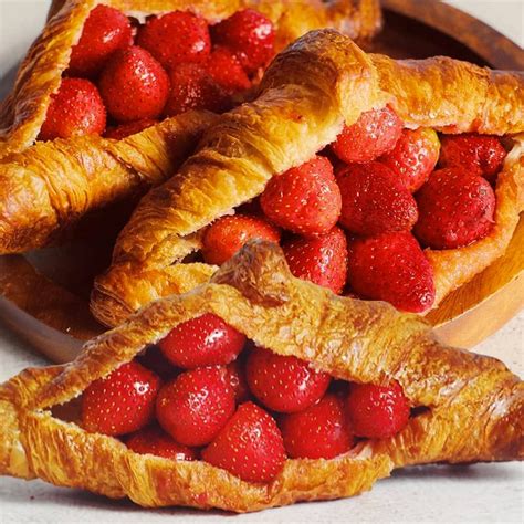 Try Strawberry Filled Croissants From This Quezon City Shop