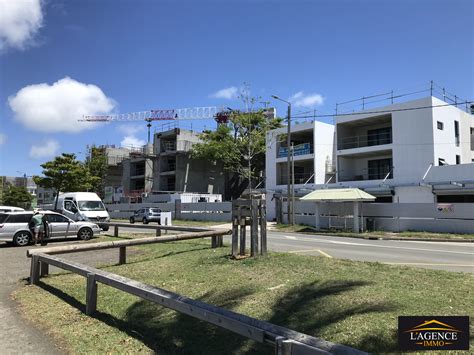 À vendre Local commercial 60 m² situé à Nouméa 98800