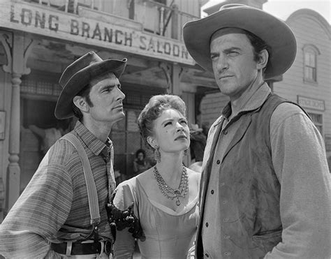 James Arness, Amanda Blake, and Dennis Weaver in Gunsmoke (1955) | James arness, Gunsmoke, Tv ...