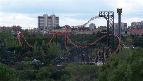 El Parque de Atracciones de Madrid contrata a más de 100 jóvenes en situación de vulnerabilidad ...