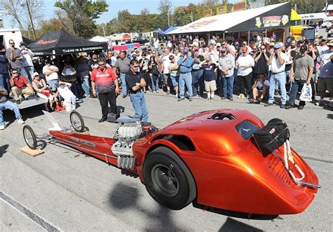 Goodguys Vintage Drag Racing | Funny car drag racing, Drag racing cars ...