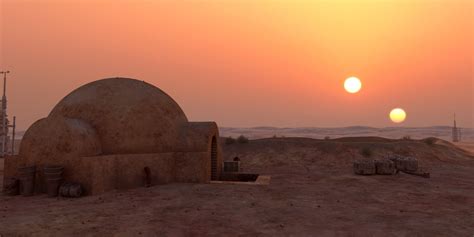 STAR WARS Production Designer Confirms Tatooine Was Supposed To Be Part Of A Spinoff Film ...