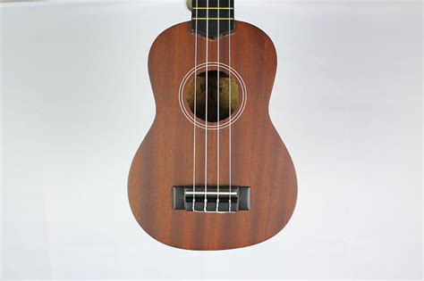 Kohala Akamai Soprano Ukulele Reverb