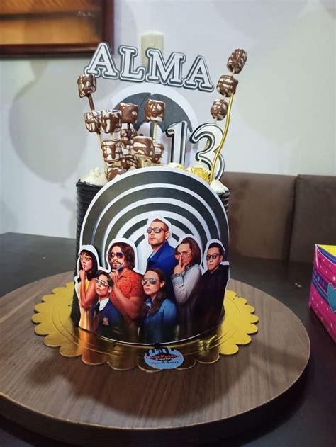 Torta De The Umbrella Academy Tv Food Desserts Food