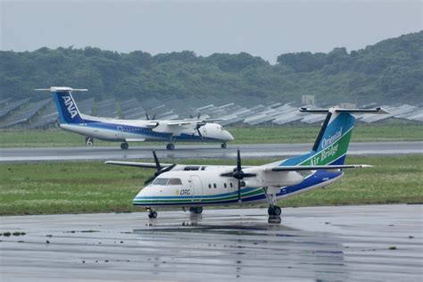 オリエンタルエアブリッジ Bombardier DHC 8 200 JA802B 長崎空港 航空フォト by LoveANA さん