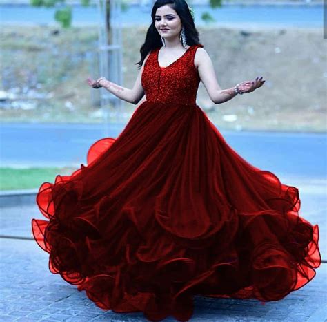 W 91 9725516626 RED NET SEQUENCE WORK 3 LAYER STITCHED GOWN Gowns