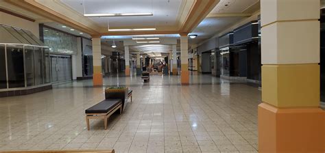 Marion Centre Mall (Marion, OH) : r/deadmalls