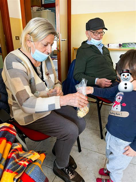 Auguri Ai Bambini Dell Asilo Nido La Tana Del Lupo Centro Servizi