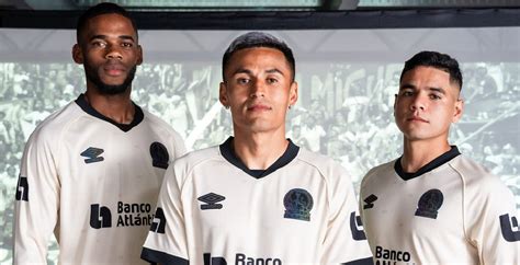 Olimpia Entre Los Clubes De La Campa A Global Del Centenario De Umbro