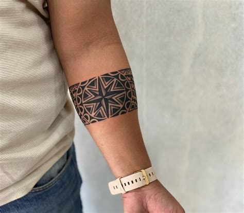 Armband Tattoos That Are Pure Art Bored Panda