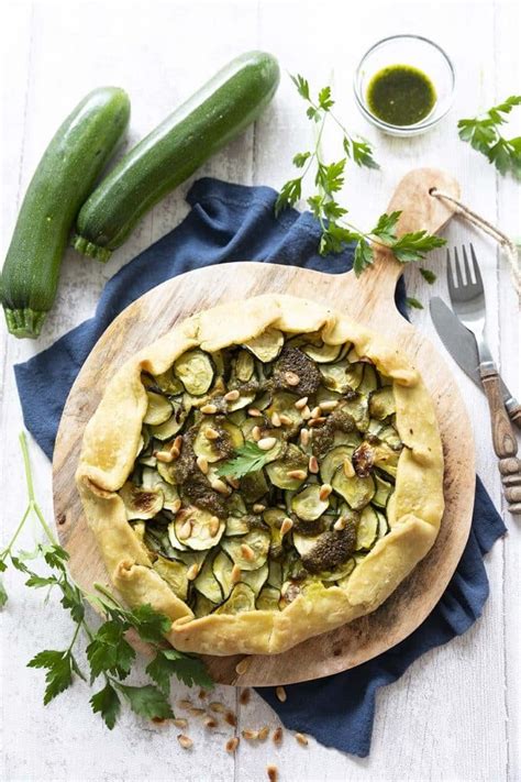 Tarte Rustique La Courgette Et Au Pesto De Persil Recettes De