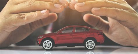 compare  buy car insurance  liva insurance oman