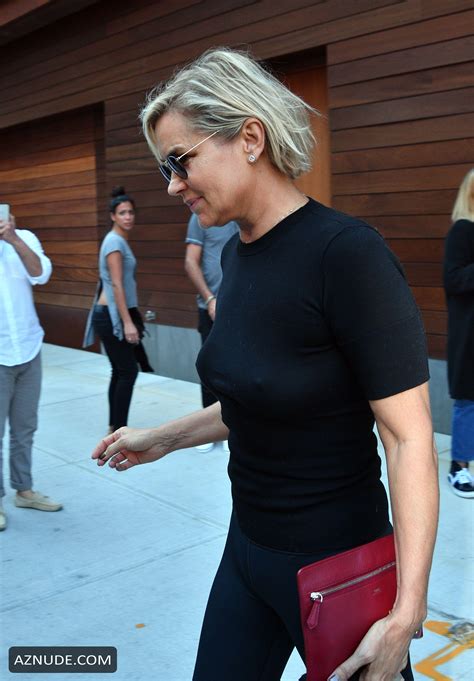 YOLANDA HADID Nude AZNude