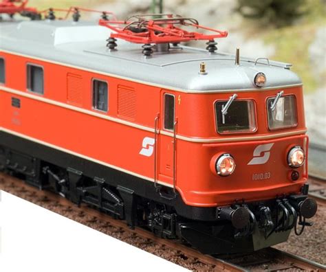 Österreichische Bundesbahnen ÖBB 1010 03 HO Red Orange Scheme Class