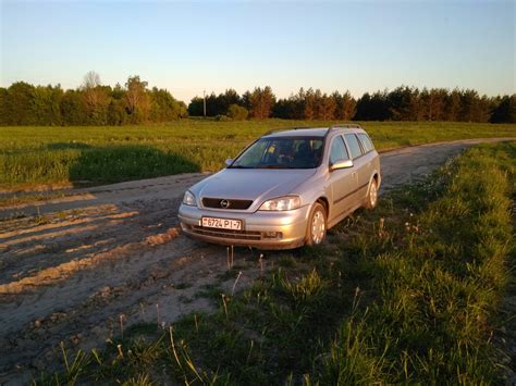 Поменял лампочки ближнего света — Opel Astra G, 1,7 л, 1999 года ...