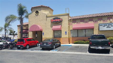 Shakeys Pizza Parlor In Pico Rivera Updated January 2025 9290