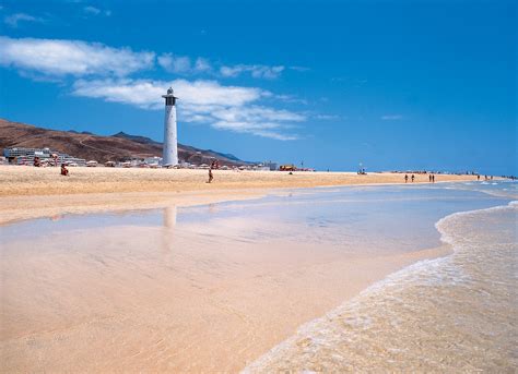 Las Más Bellas Playas De Fuerteventura Guía De La Vida Nocturna De La