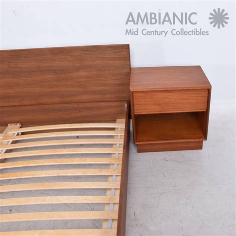 Danish Modern Teak Platfom Bed King Size Mid Century Modern At 1stdibs