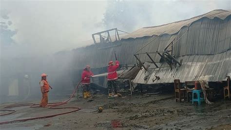 15 Mobil Pemadam Atasi Kebakaran Di Halim Perdanakusuma Detak Co