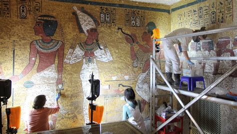 See Stunning Photos of King Tut’s Tomb | HISTORY