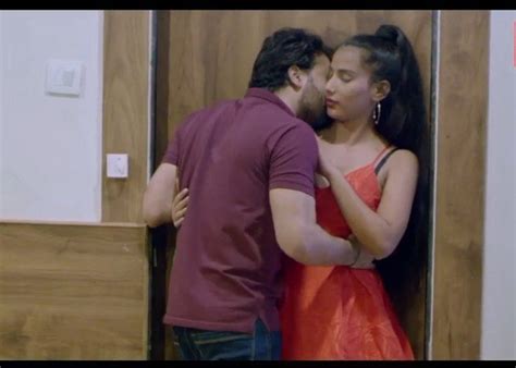 INDIAN BABU NA HOT BABE KI TAPATAP MIN GAND MARI Scrolller