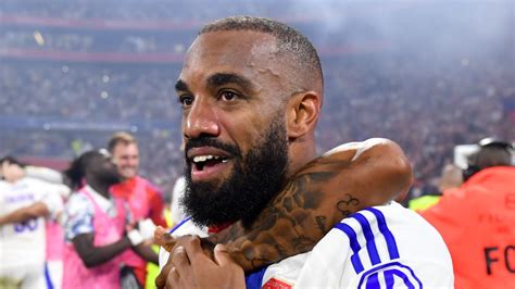 Mercato OL un détail du contrat de Lacazette en Arabie Saoudite fuite