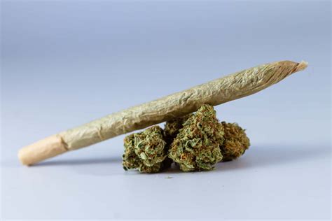 Rolling Blunts Wallpaper