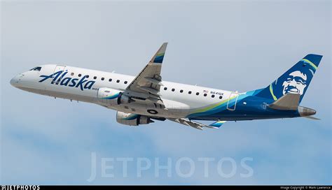 N641QX Embraer 170 200LR Alaska Airlines Horizon Air Mark