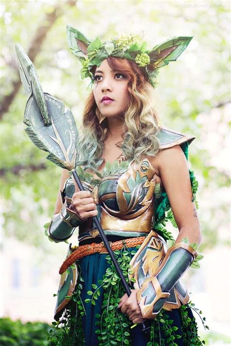 Leafeon 🌿 | Cosplay Amino