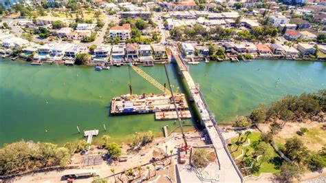 Chevron Island bridge: Final span of HOTA ‘green’ bridge installed at ...