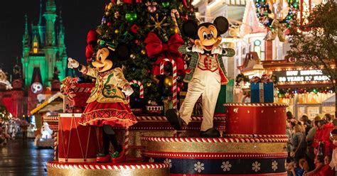 Mickeys Once Upon A Christmastime Parade 2022 Main Street U S A