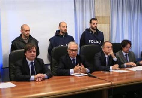 Operazione Borderland Contro La Ndrangheta 3 Arresti A Parma Usura