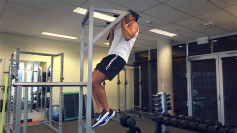 Neutral Grip Pull Ups (Exercises.com.au) - YouTube