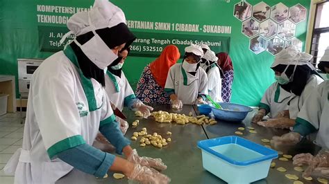 Praktek Pembuatan Kue Mochi Smkn Cibadak Sukabumi Youtube