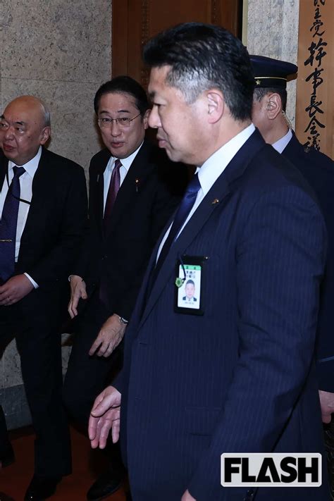 （画像・写真15）「茂木にまかせると寝首をかかれる」岸田首相、裏金処分めぐって自ら部屋回りの“情けなき”伝書鳩姿【写真あり】 Smart