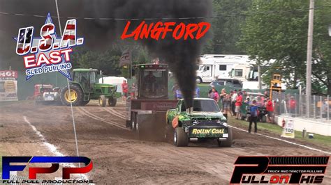 Langford Tractor Pull Run What Ya Brung USA East Sled Pulling YouTube