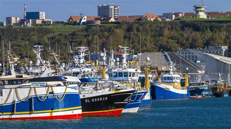 Nord Trois Morts Dans Le Naufrage D Un Bateau De Plaisance Au Large