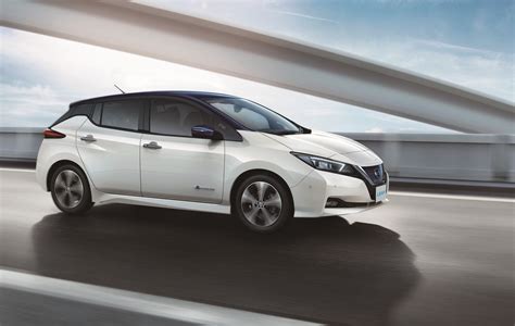 Nissan Futures New Nissan LEAF Gets European Unveil Nissan Insider