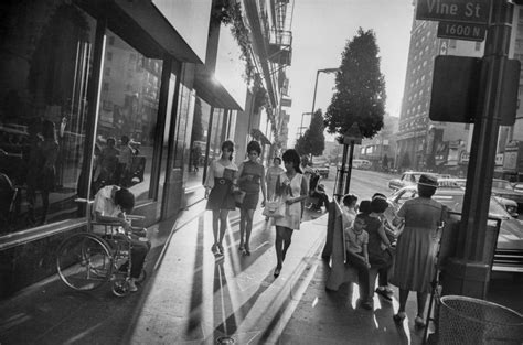 10 Things Garry Winogrand Can Teach You About Street Photography - ERIC KIM