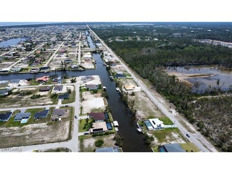 2504 Old Burnt Store Road N Cape Coral Fl 33993 Mls 224049811