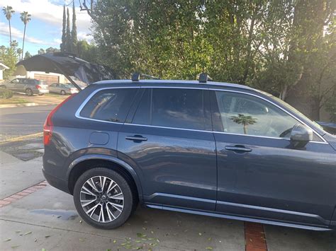 Roof Cross Bar And Cargo Box R Volvoxc90